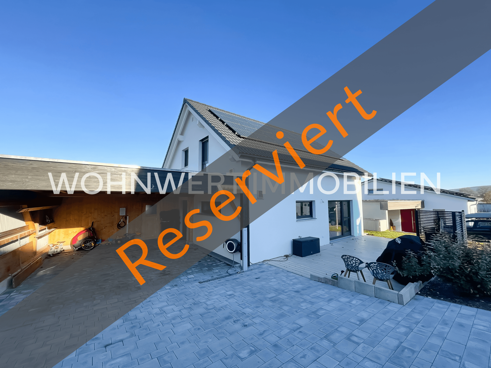 Hausansicht vorne